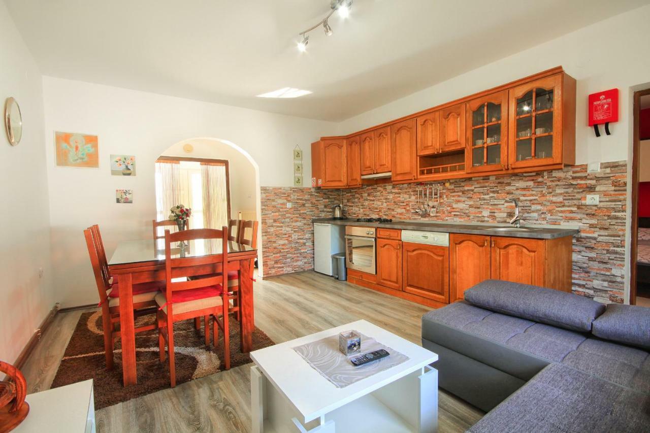 Apartment Katja Rakovica